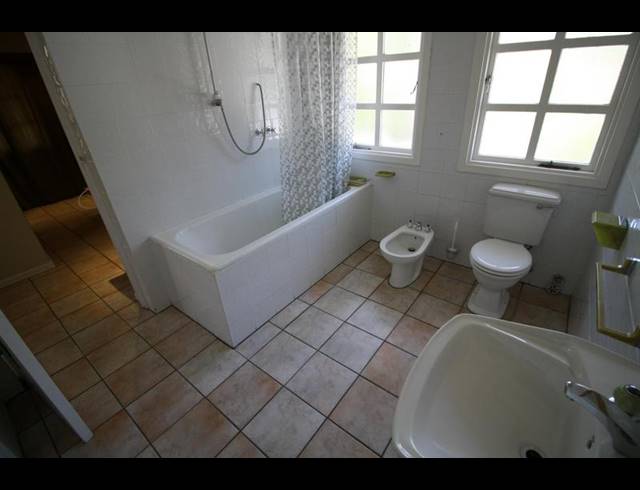 1 BEDROOM PROPERTY TO RENT IN HYDE PARK